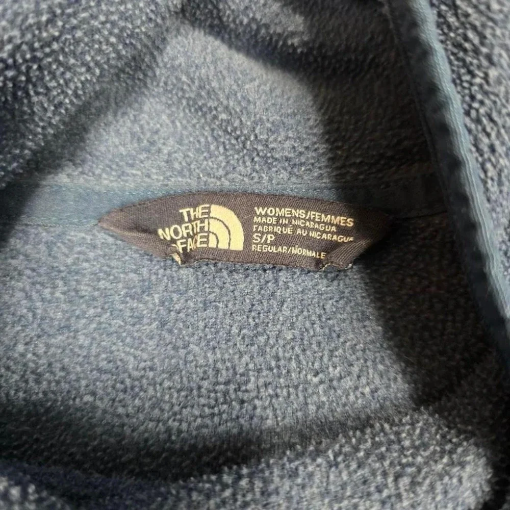 The North Face sweater‎ size S